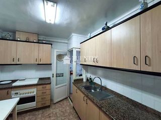 Piso en venta en Virgen del Remedio en Alicante