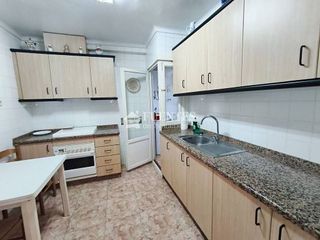 Piso en venta en Virgen del Remedio en Alicante