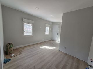 Piso en venta en Velilla de San Antonio
