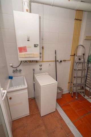 Piso en venta en Linares