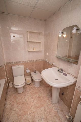 Piso en venta en Linares