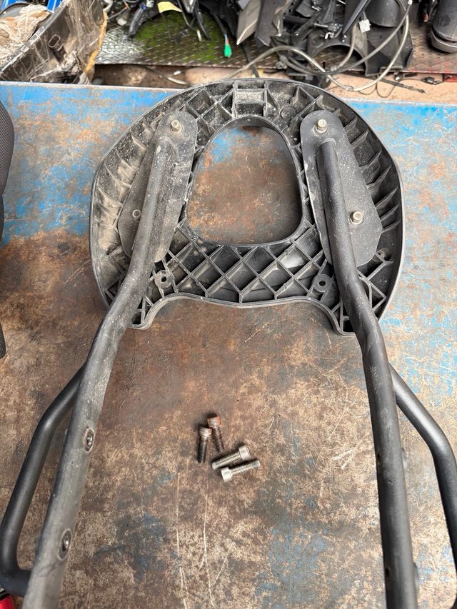 Soporte Maleta Givi Yamaha MT-03 (08)