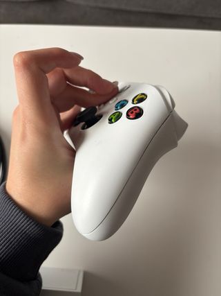 Xbox Series S + funda mando