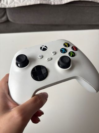 Xbox Series S + funda mando