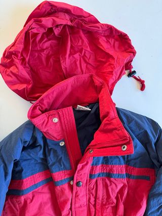 Mono de esquí Boomerang Talla 14. Rojo y azul