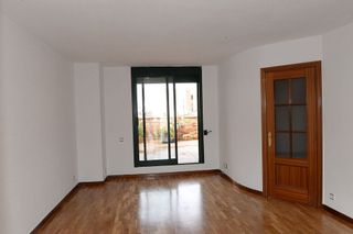 Dúplex en alquiler en Castillejos en Madrid