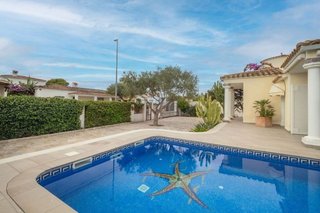 Casa en venta en Empuriabrava en Castelló d´Empúries