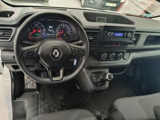 Renault Trafic 06/2023 2.0 130CV 85.000KM