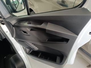 Renault Trafic 06/2023 2.0 130CV 85.000KM