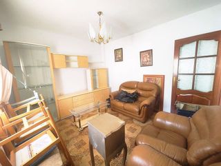 Casa adosada en venta en Linares