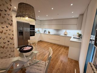 Casa adosada en venta en Castiñeiriño - Cruceiro de Sar en Santiago de Compostela