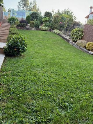 Casa adosada en venta en Castiñeiriño - Cruceiro de Sar en Santiago de Compostela