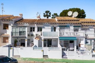 Casa adosada en venta en Los Balcones - Los Altos del Edén en Torrevieja