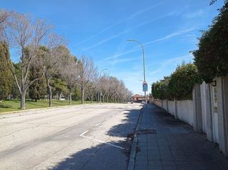 Chalet en venta en Las Conejeras - Esparragal en Coslada