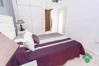 Chalet en venta en La Granja-La Colina-Los Pastores en Algeciras