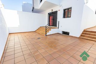 Chalet en venta en La Granja-La Colina-Los Pastores en Algeciras