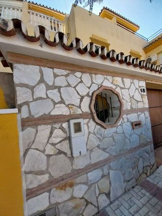 Casa adosada en venta en Barrio de Ciudad Jardín en Málaga
