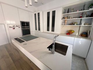 Casa adosada en venta en Montequinto en Dos Hermanas