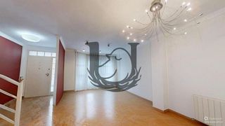 Casa adosada en venta en Silla