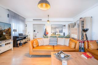 Casa adosada en venta en Centro Urbano en Estepona