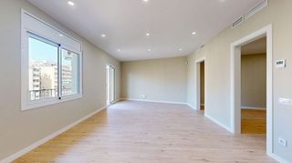 Piso en venta en Sants en Barcelona