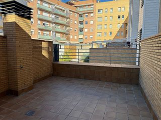 Casa adosada en venta en Via Europa - Parc Central en Mataró