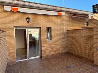 Casa adosada en venta en Via Europa - Parc Central en Mataró