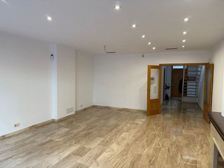 Casa adosada en venta en Via Europa - Parc Central en Mataró