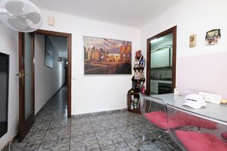 Piso en venta en La Prosperitat en Barcelona