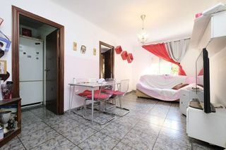 Piso en venta en La Prosperitat en Barcelona