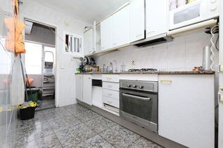 Piso en venta en La Prosperitat en Barcelona