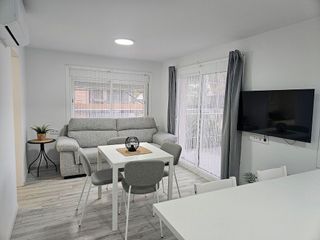 Piso en venta en Gran Via del Mar-Zona Universitaria en Castelldefels