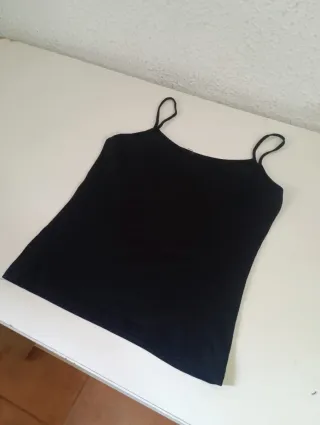 Camiseta tirantes negra