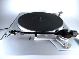 Akai giradischi AP D2 / Year 1980