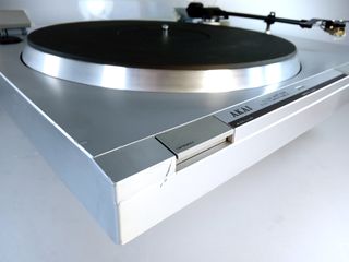 Akai giradischi AP D2 / Year 1980