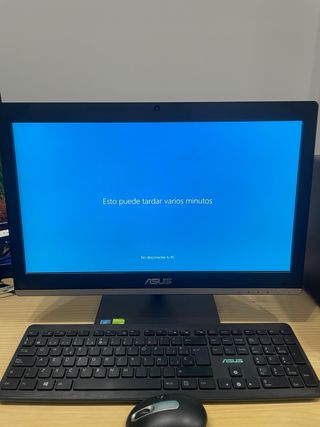 Computer Asus All-in-One DESKTOP-L7C5VES