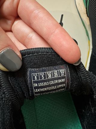 Zapatillas Skechers Negras y Turquesa