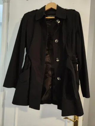 Gabardina mujer negra