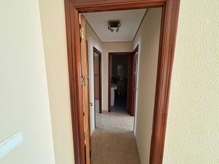 Piso en venta en Santa Rosa - Valdeolleros en Córdoba