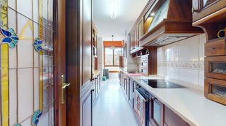 Piso en venta en San Pedro de Deusto-La Ribera en Bilbao