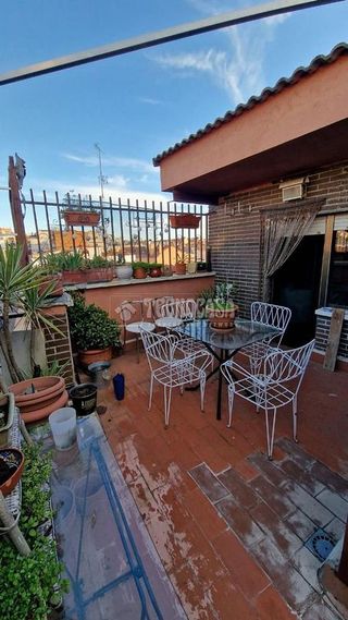 Ático en venta en Valdeacederas en Madrid