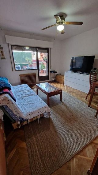 Ático en venta en Valdeacederas en Madrid