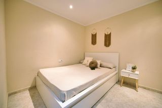 Piso en venta en Mercado en Alicante