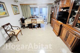 Piso en venta en El Botànic en Valencia