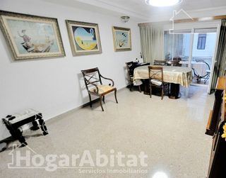 Piso en venta en El Botànic en Valencia