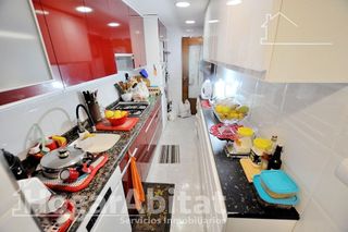 Piso en venta en El Botànic en Valencia