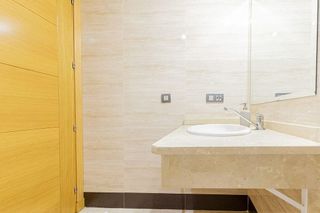 Piso en venta en Puerta Blanca en Málaga