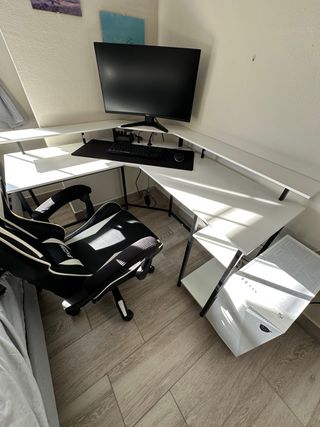 Escritorio Gaming Blanco y Negro