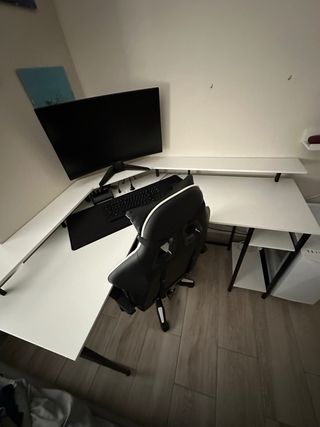 Escritorio Gaming Blanco y Negro