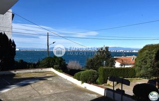 Piso en venta en Port Esportiu - Puig Rom - Canyelles en Roses